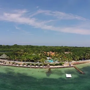 Cocoliso Island Hotel